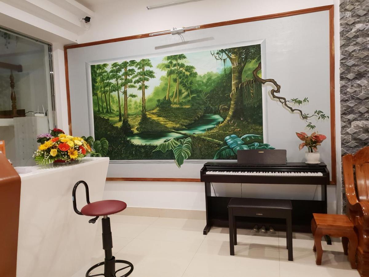 Lotus Homestay Tuy Hoa Exterior photo